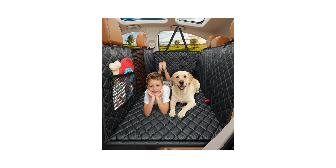 Featured product: URPOWER hard-bottom back seat extender protecting the seat and footwell from a dog (Amazon listing image)